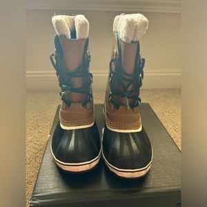 COPY - Sorel snow boots